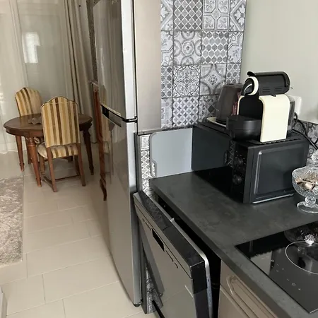 La Maison De Charlotte オーヴェル・シュル・オワーズ